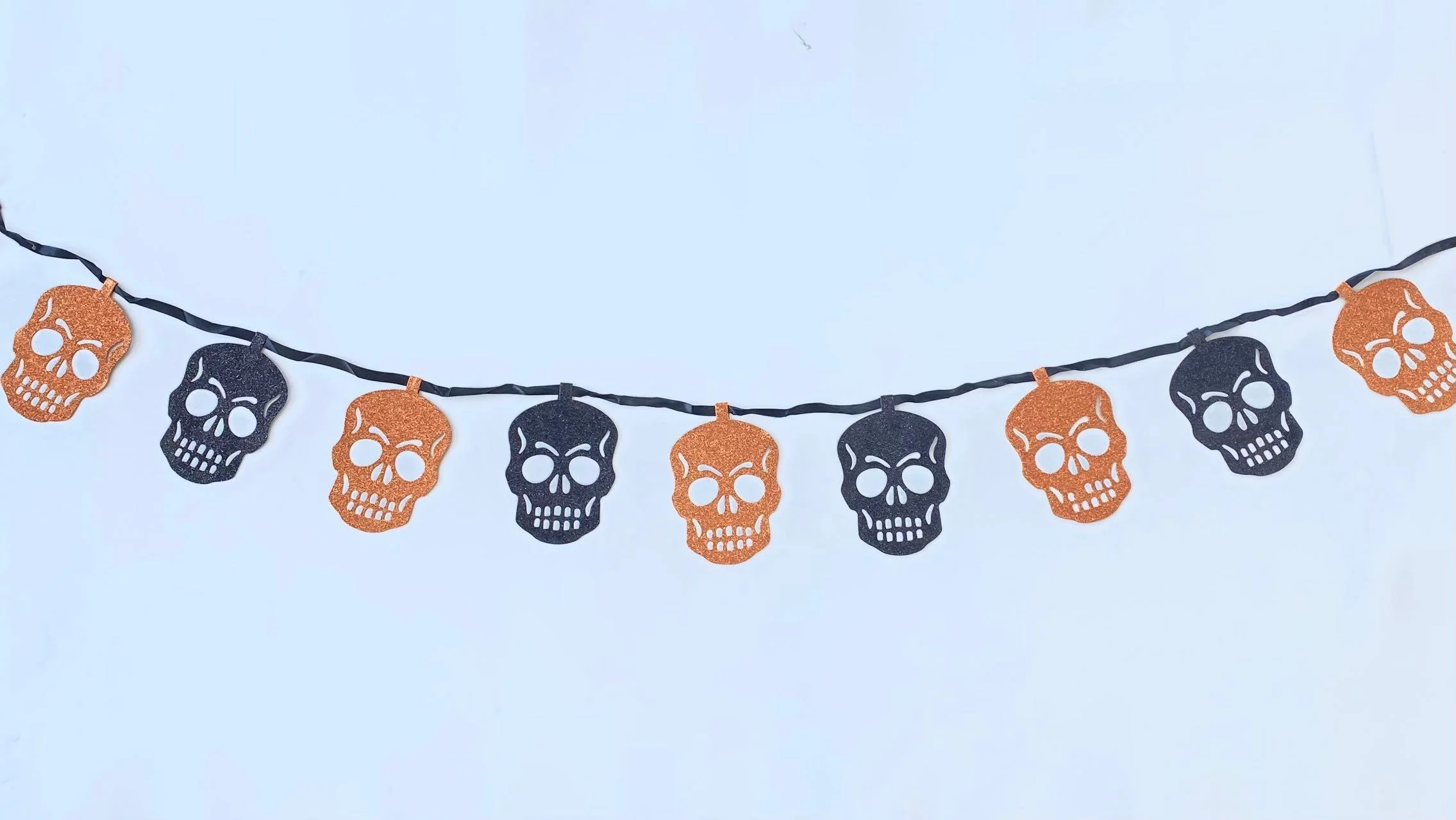 Halloween Gold and Black Skull Bunting photo 5